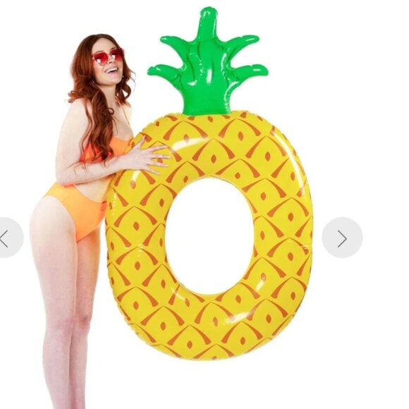 Tipsy Elves Giant Pineapple Pool Float -- New in Package - Picture 1 of 3